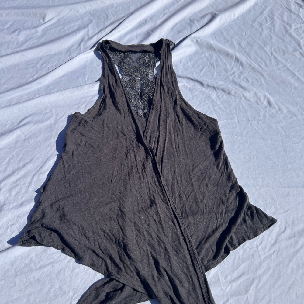 Lace-Back Wrap Tank Top - gray size small Cottagecore